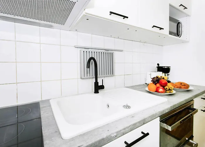 Апартаменты Bnbnova - 1br - Le Louvre & Rivoli Париж